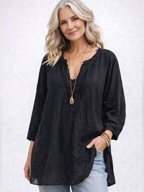NEW Natural Life Long Sleeve Sheer V-Neck Tunic, Pin-Tuck Accents, Black, S/M